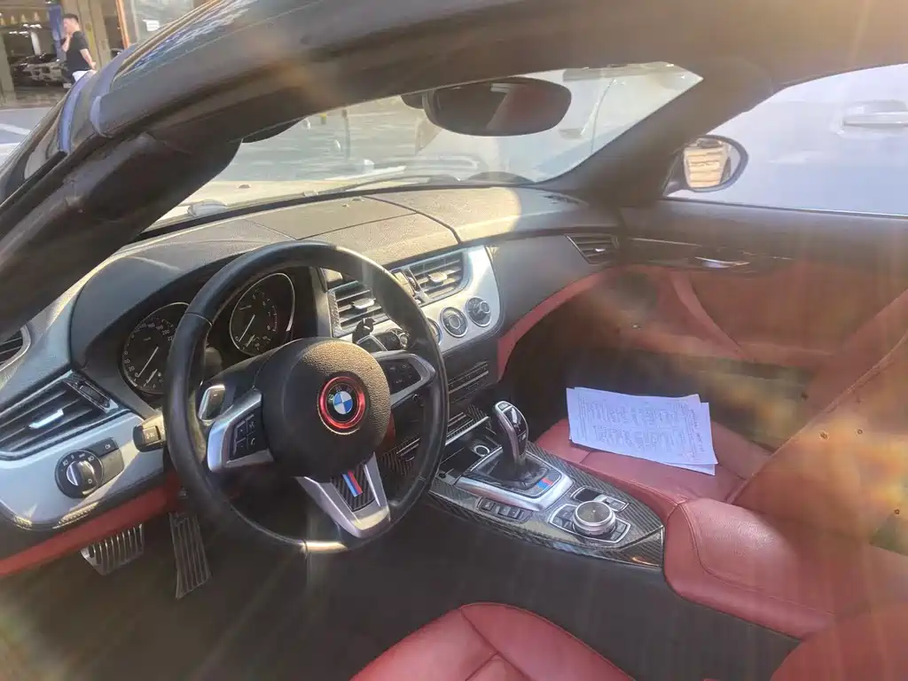 BMW Z4 — миниатюра 7