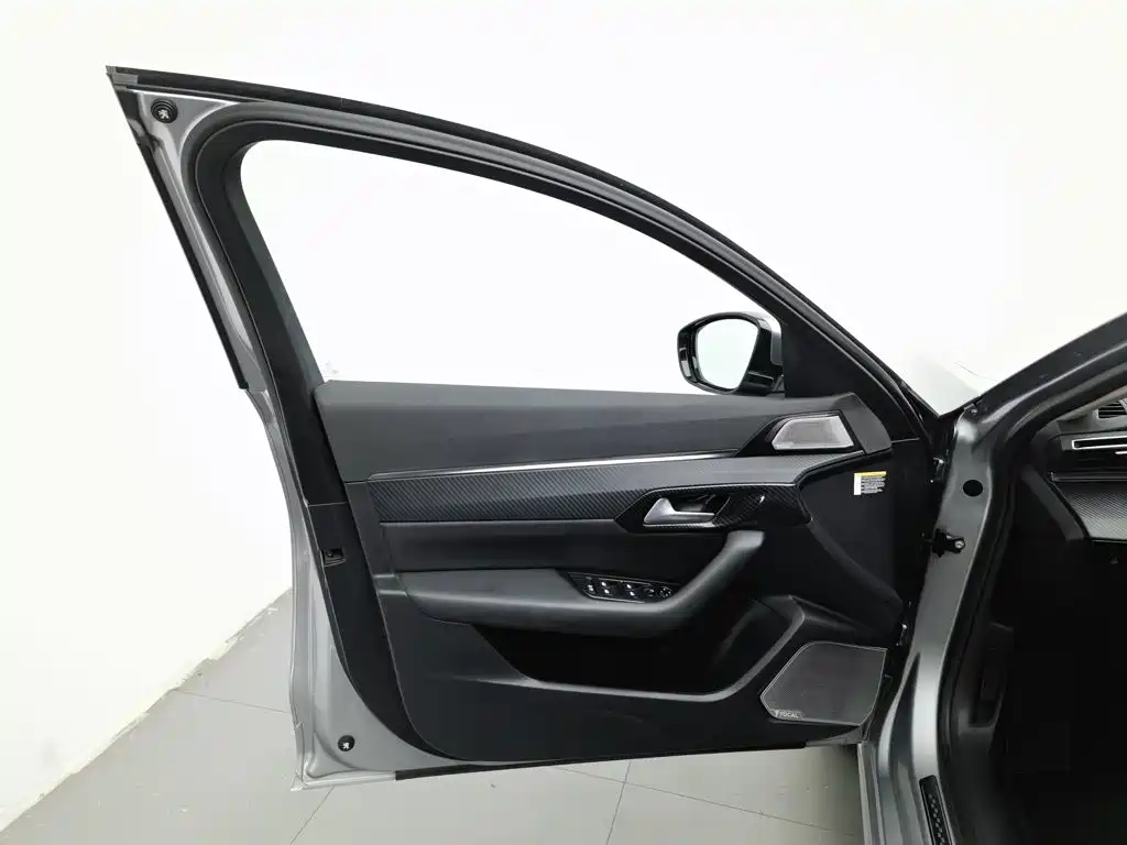 Peugeot 508 — миниатюра 8