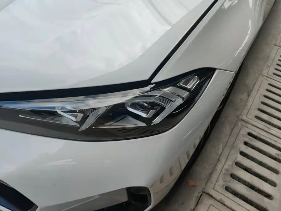 BMW 3 Series — миниатюра 5