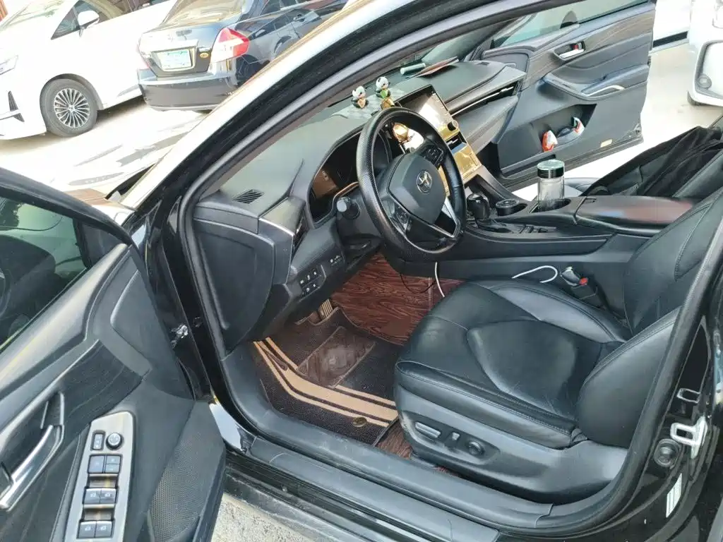 Toyota Avalon — миниатюра 17
