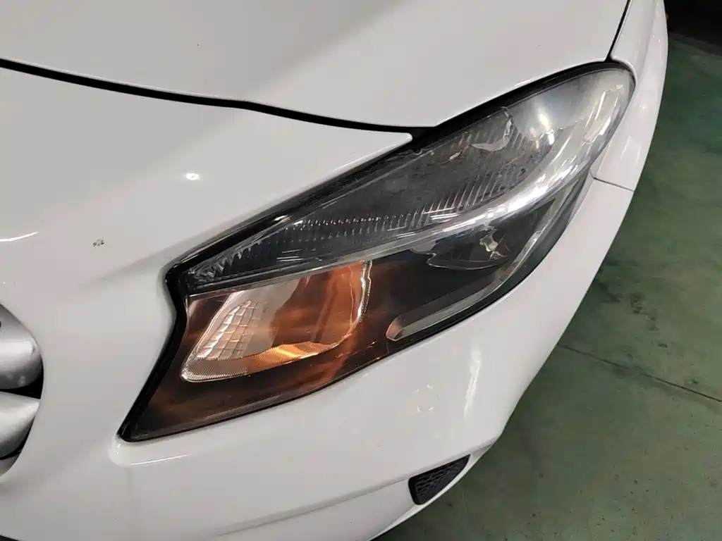 Mercedes-Benz GLA — миниатюра 24
