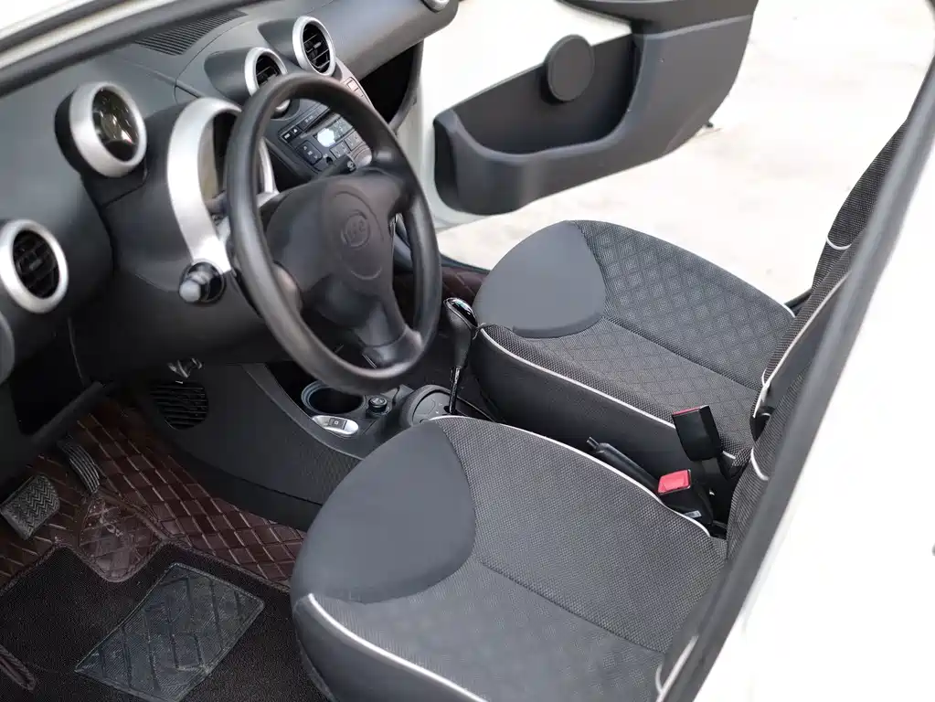 BYD F0 — миниатюра 60