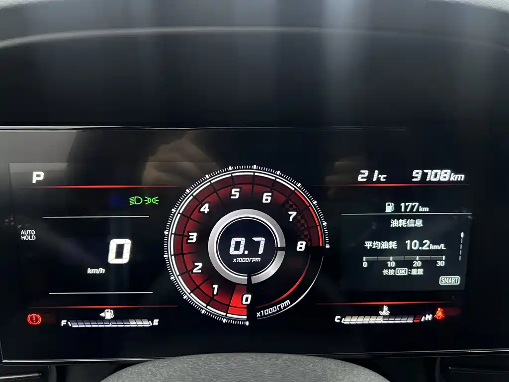 Hyundai Elantra — миниатюра 8
