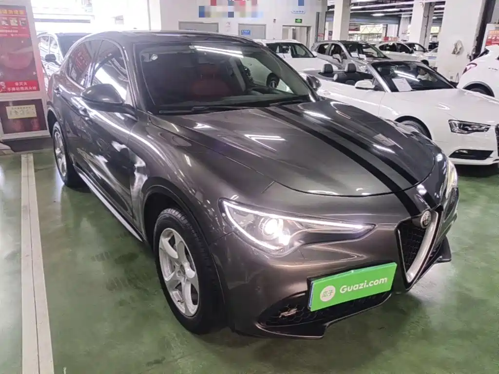 Alfa Romeo Stelvio — миниатюра 4