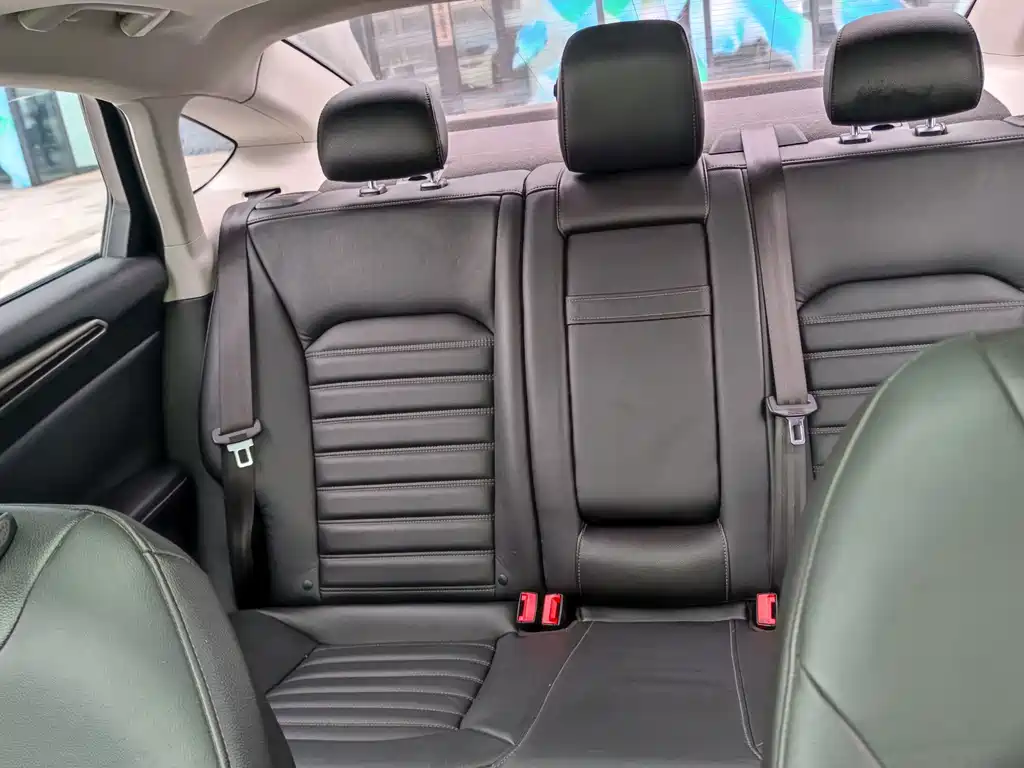 Ford Mondeo — миниатюра 24