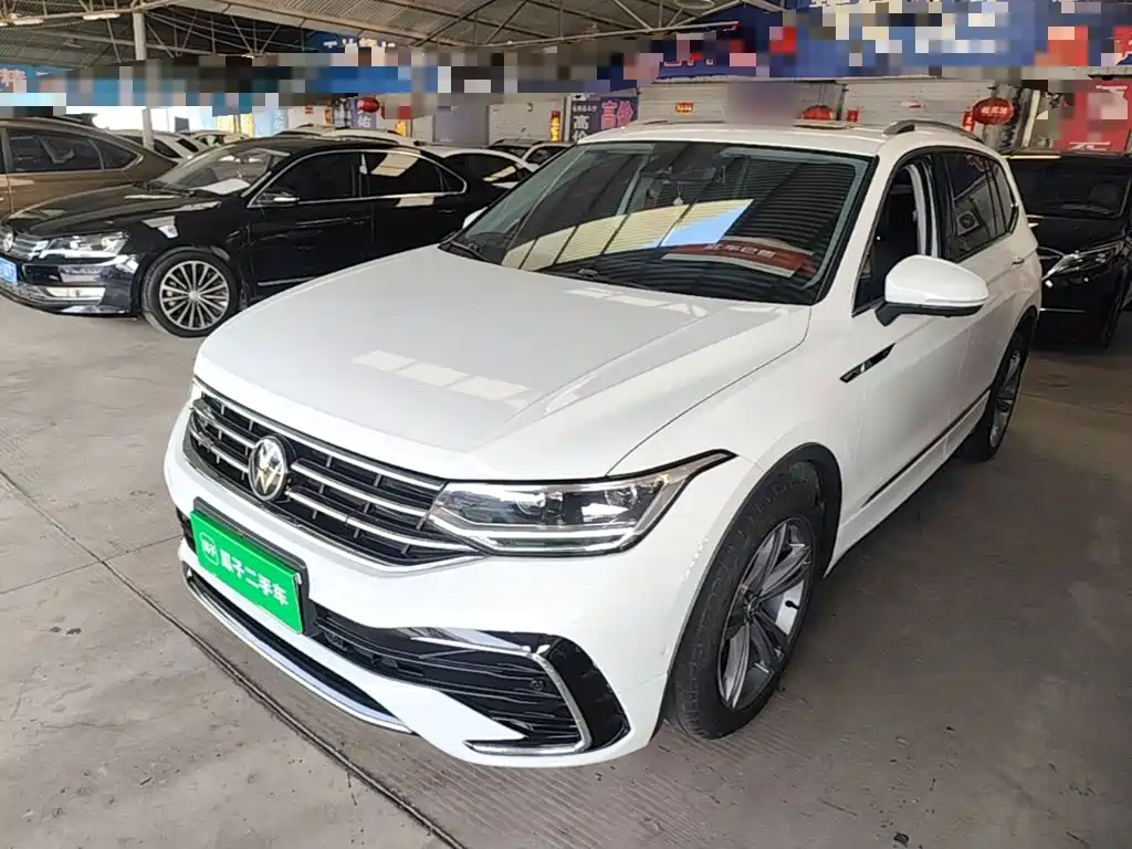 Volkswagen Tiguan L — миниатюра 2