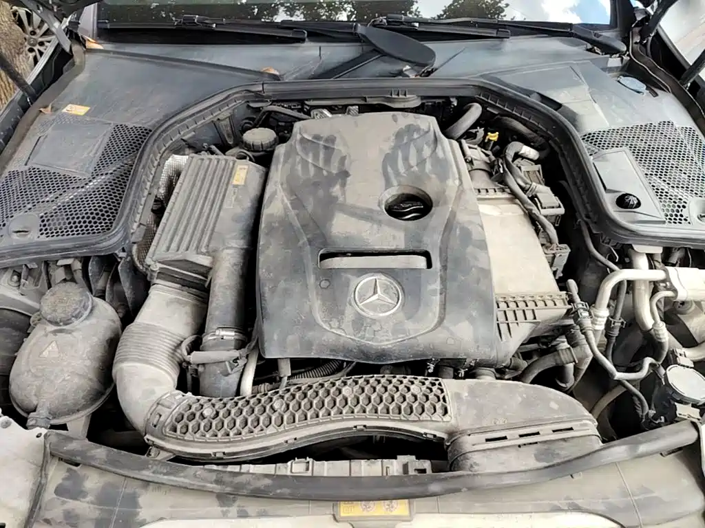 Mercedes-Benz C-Class — миниатюра 20