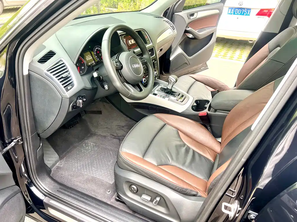 Audi Q5 — миниатюра 11