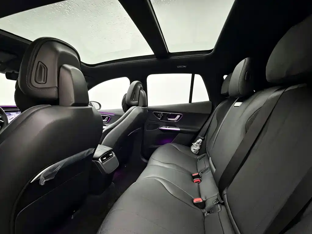 Mercedes-Benz EQE SUV — миниатюра 4