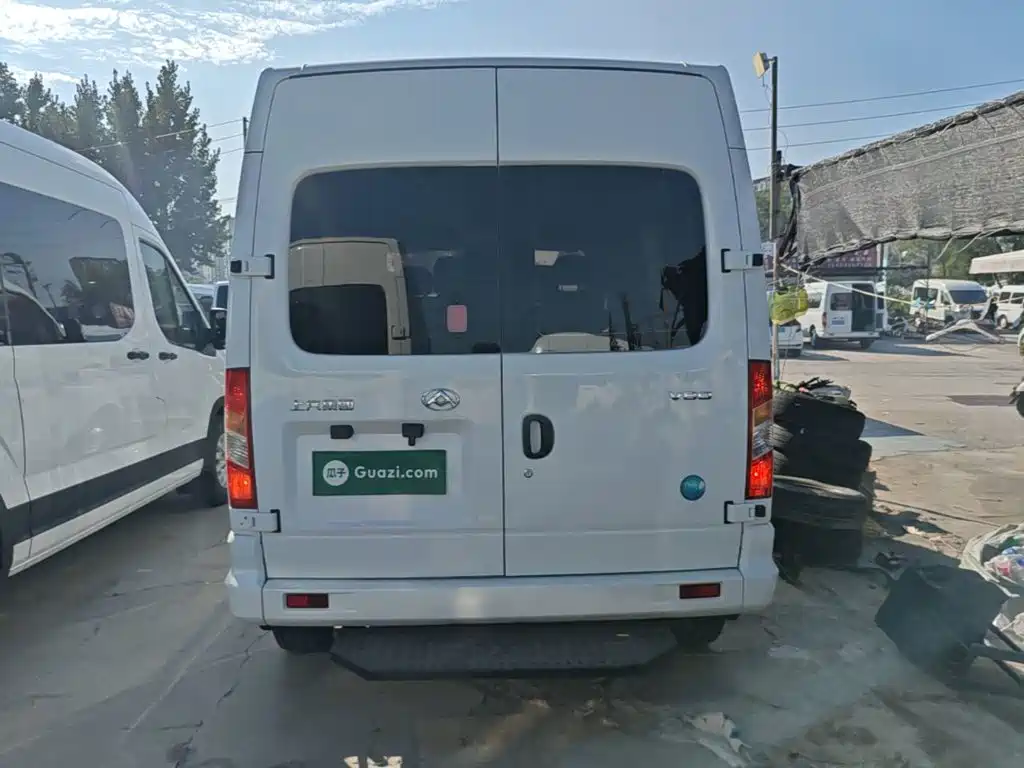 Maxus V80 — миниатюра 6