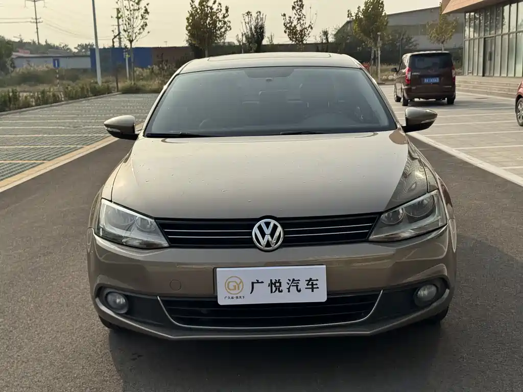 Volkswagen Sagitar — миниатюра 2