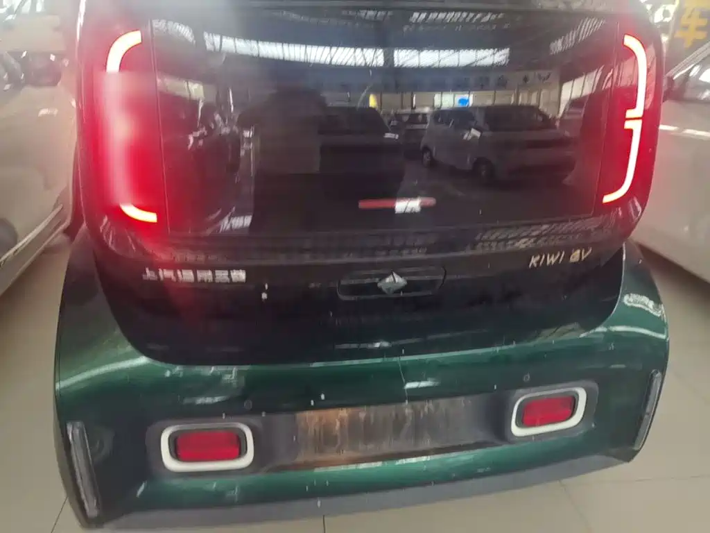 Baojun KiWi EV — миниатюра 6
