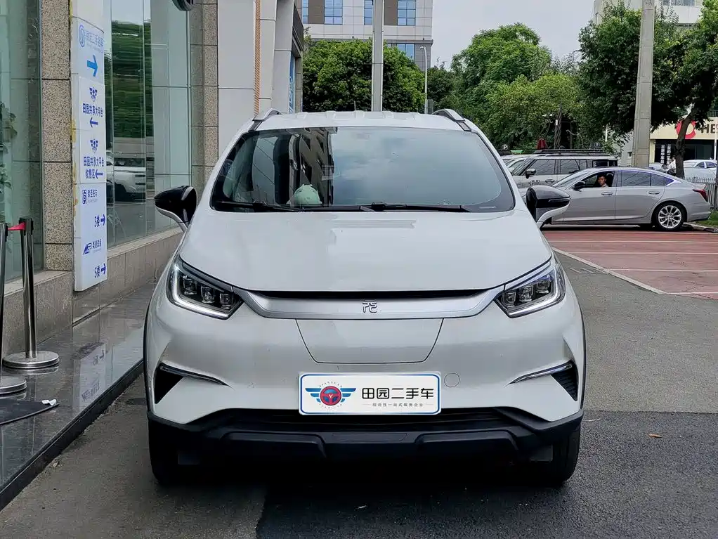 BYD Yuan Pro — миниатюра 2