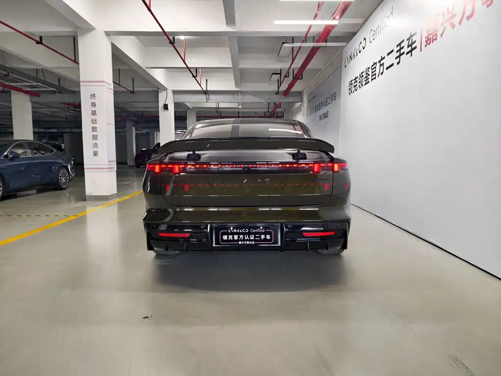 Lynk & Co 10 — миниатюра 5