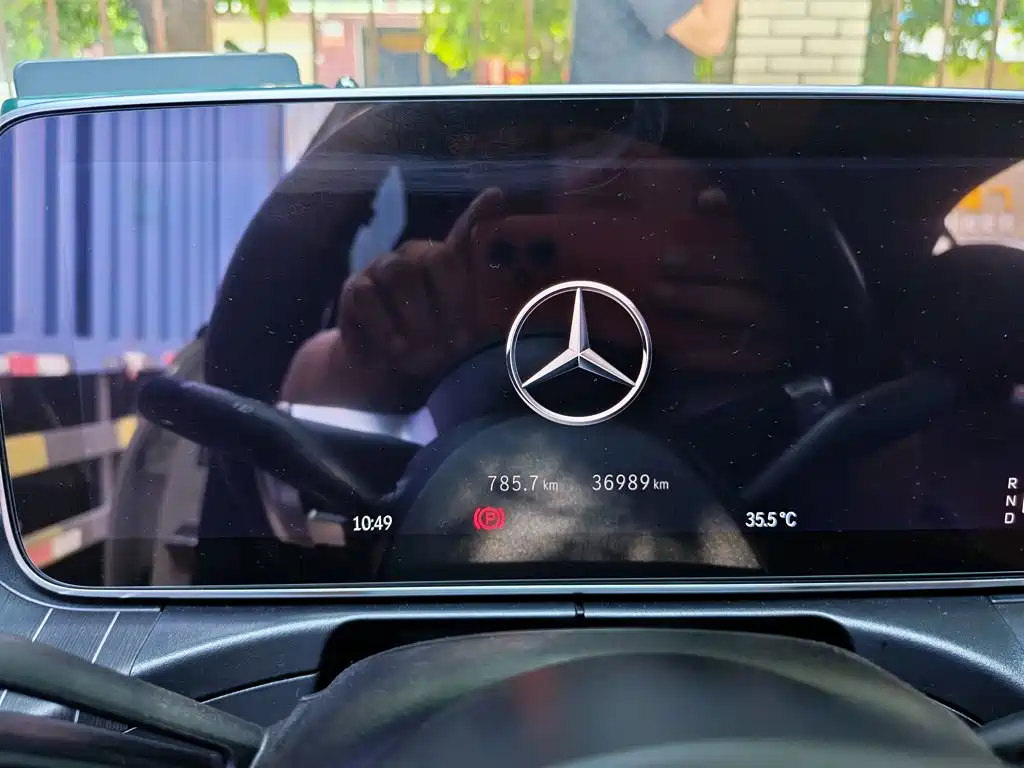 Mercedes-Benz C-Class — миниатюра 5