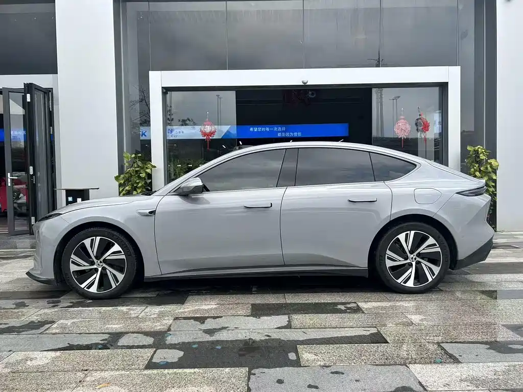 NIO ET5 — миниатюра 4