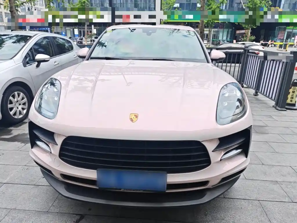 Porsche Macan — миниатюра 3