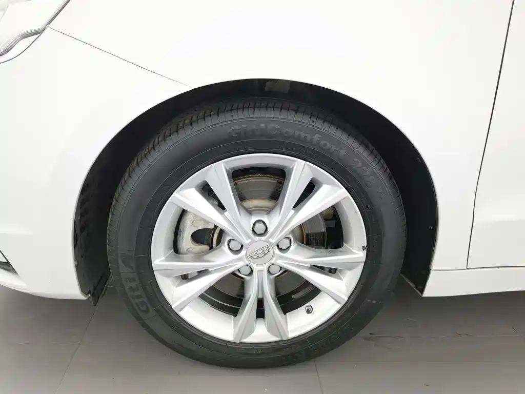 Geely Borui — миниатюра 17