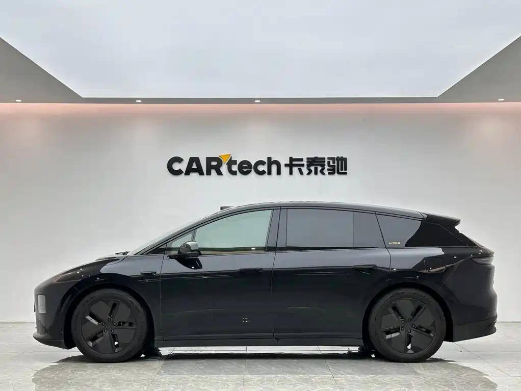 Li Auto Идеальный i6 — миниатюра 2
