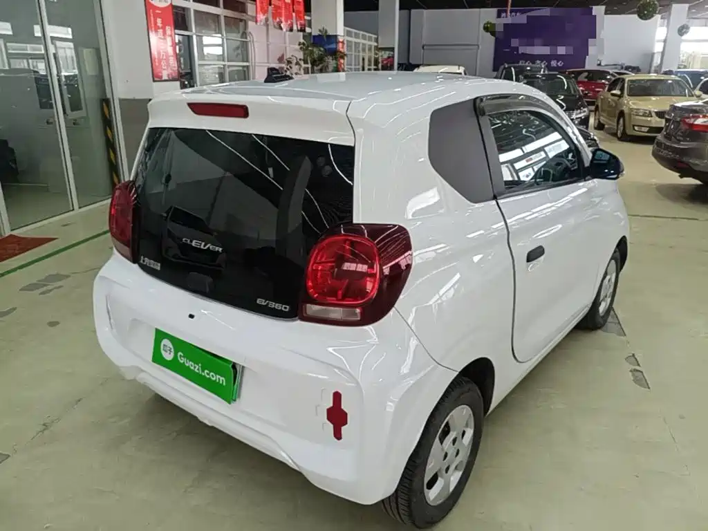Roewe Clever — миниатюра 7