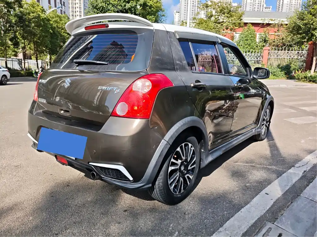 Suzuki Swift — миниатюра 4