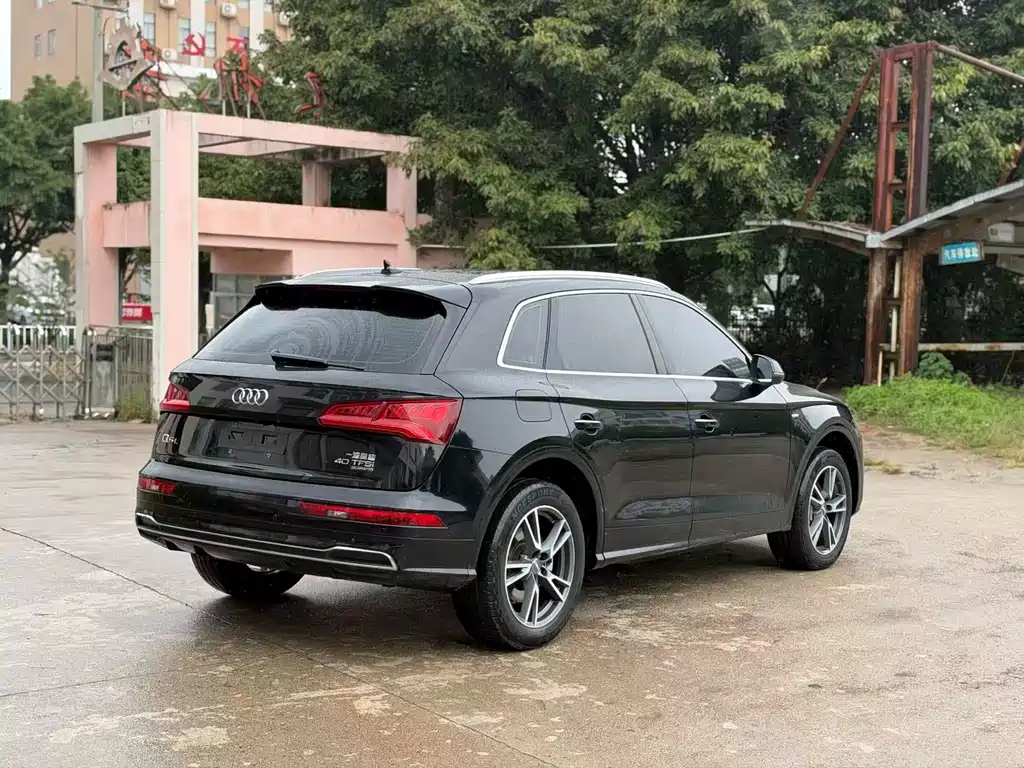Audi Q5L — миниатюра 6
