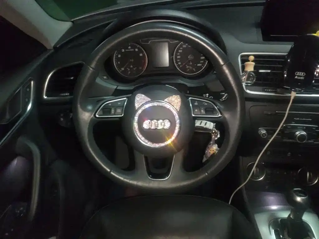 Audi Q3 — миниатюра 11