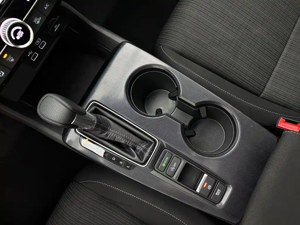 Honda Civic — миниатюра 13