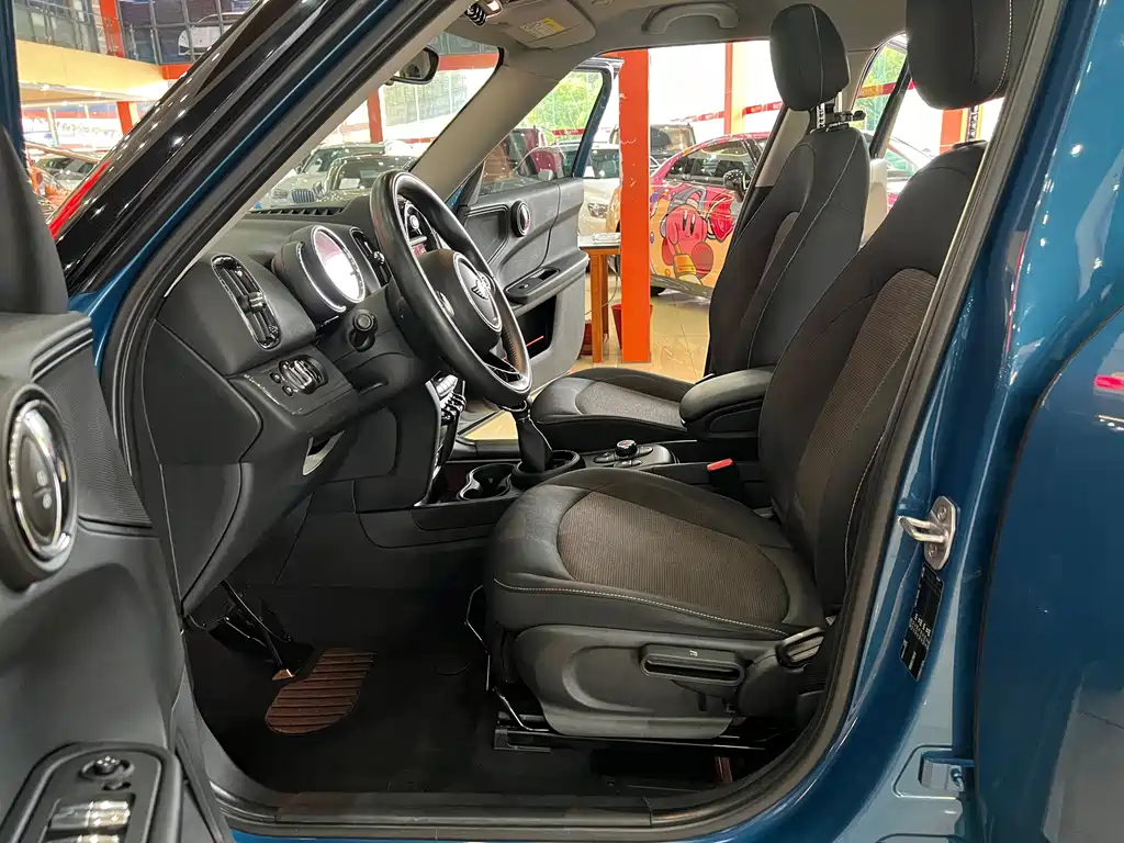 MINI Mini Countryman — миниатюра 8