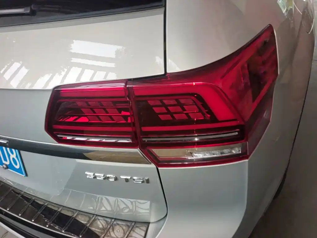 Volkswagen Teramont — миниатюра 8