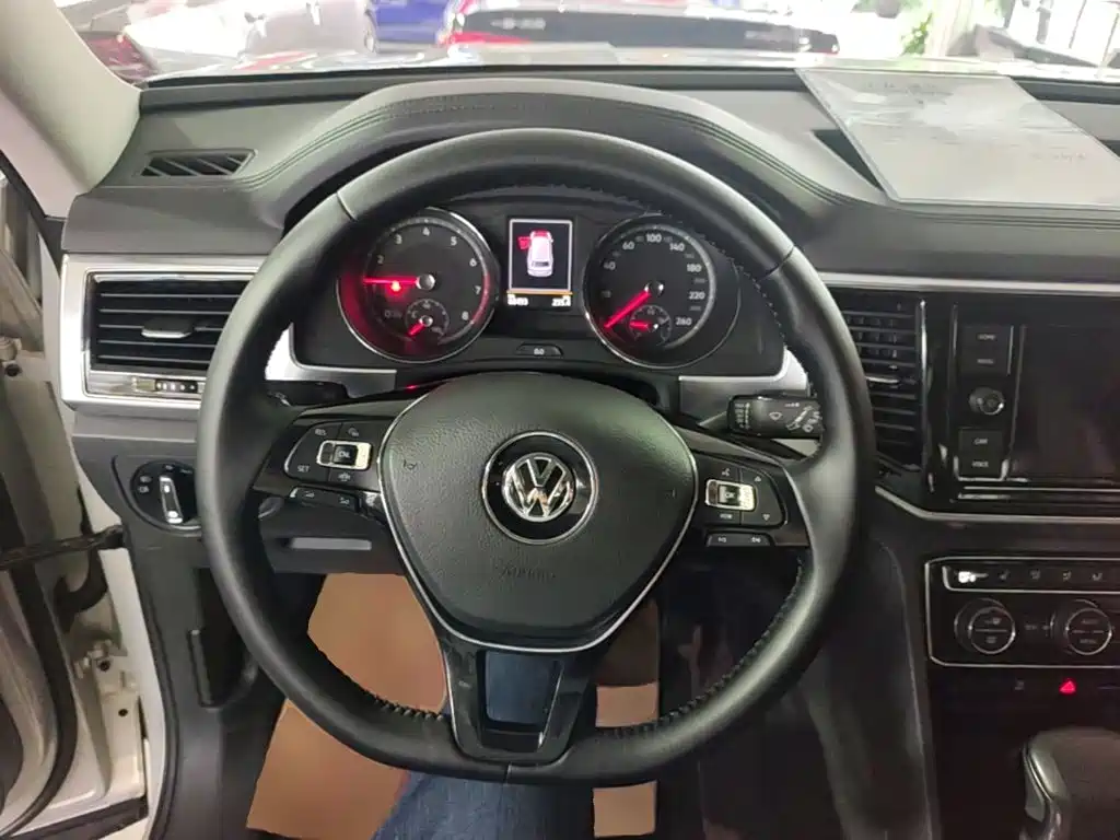 Volkswagen Teramont — миниатюра 11