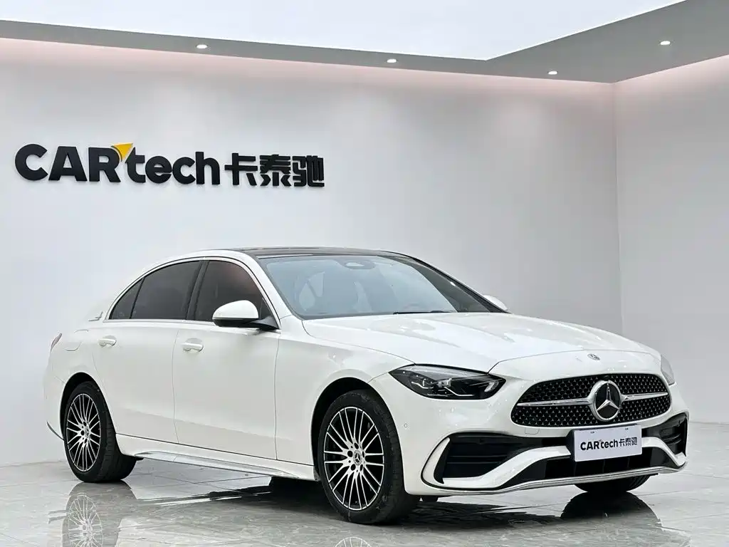 Mercedes-Benz C-Class — миниатюра 6