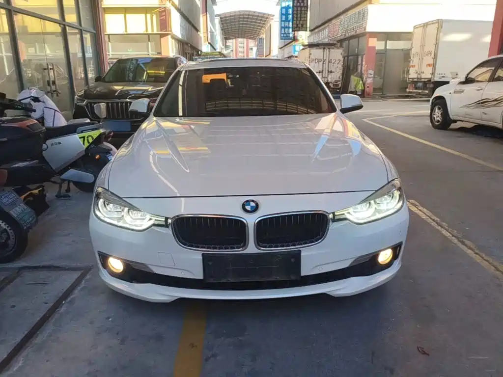 BMW 3 Series — миниатюра 3