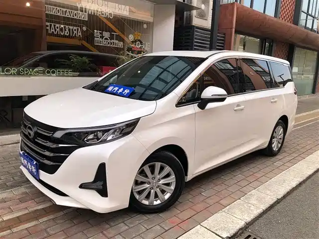 GAC TRUMPCHI M6 2021