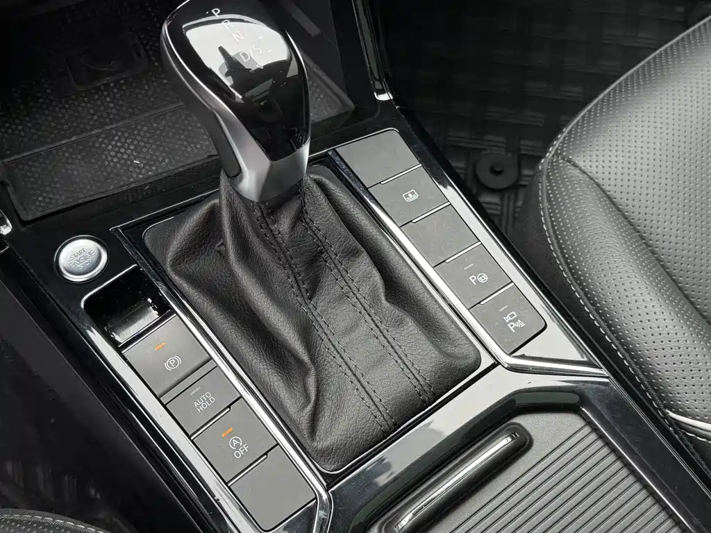 Volkswagen Passat — миниатюра 9