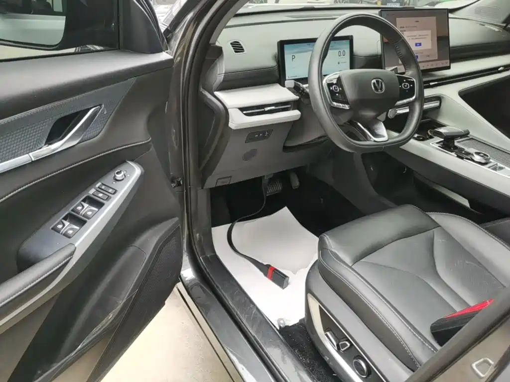 Changan Changan CS75PLUS — миниатюра 16