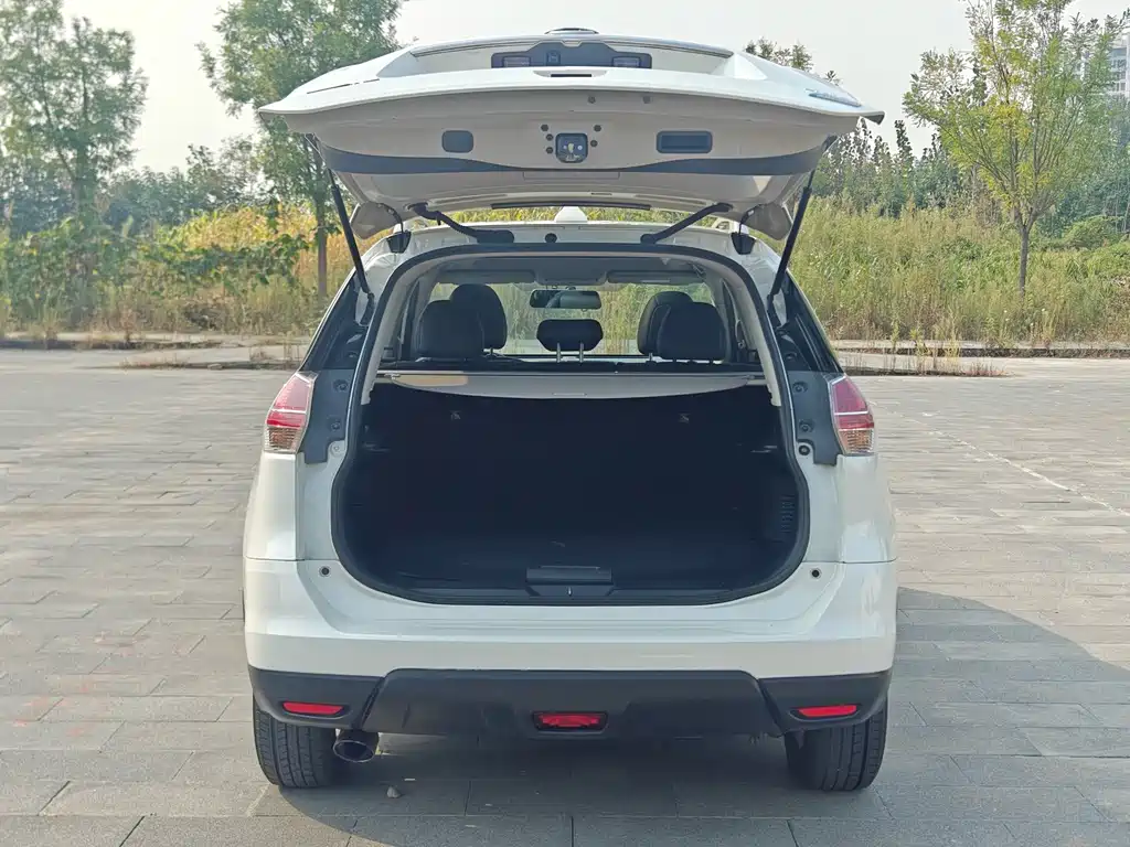 Nissan X-Trail — миниатюра 25
