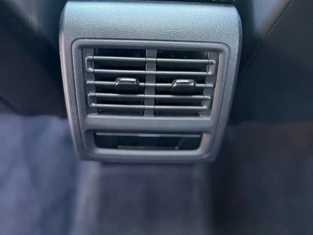 Volkswagen Golf — миниатюра 16