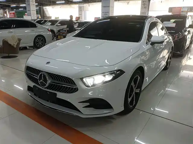 MERCEDES-BENZ A CLASS