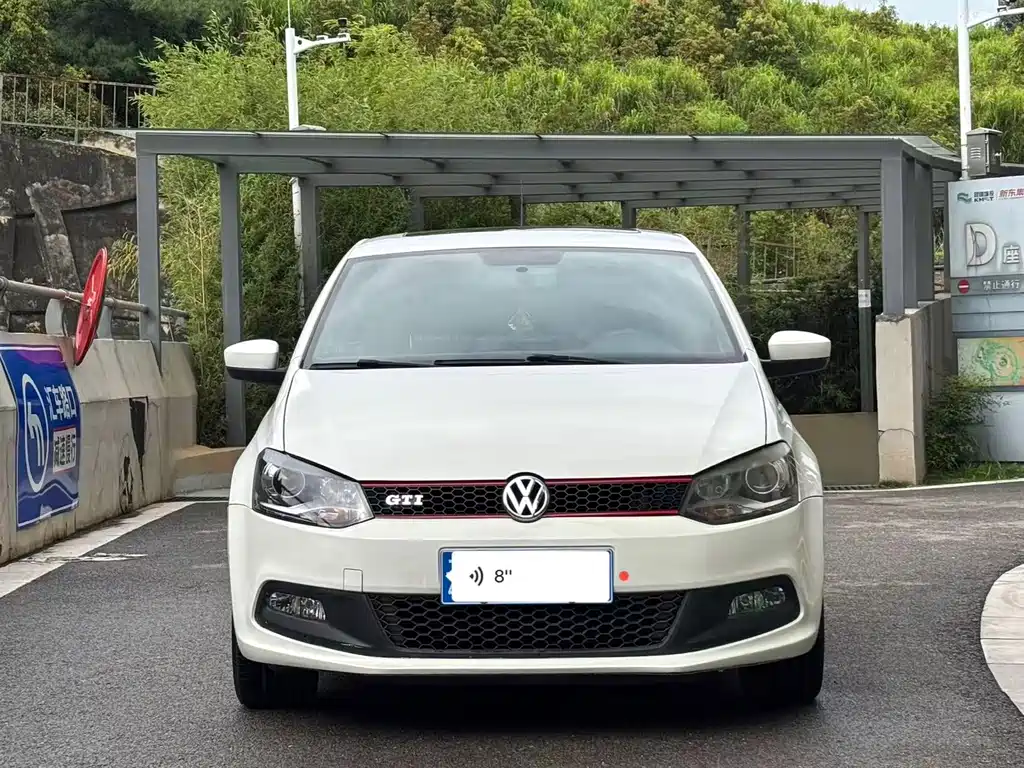 Volkswagen Polo — миниатюра 2