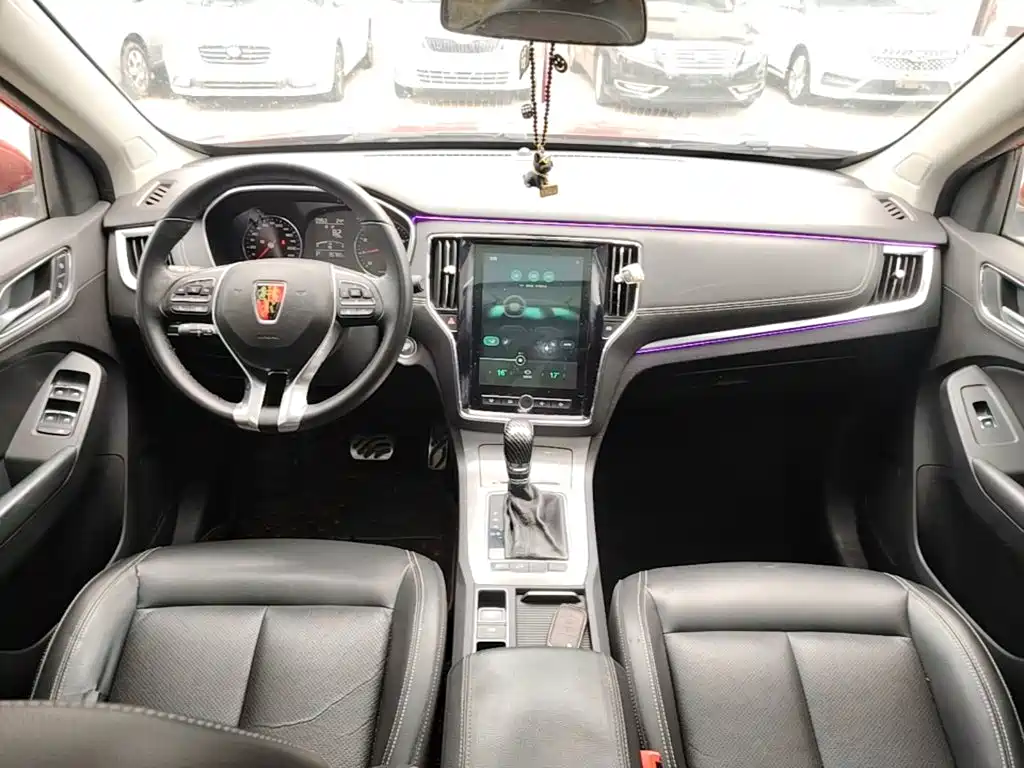 Roewe RX5 — миниатюра 6