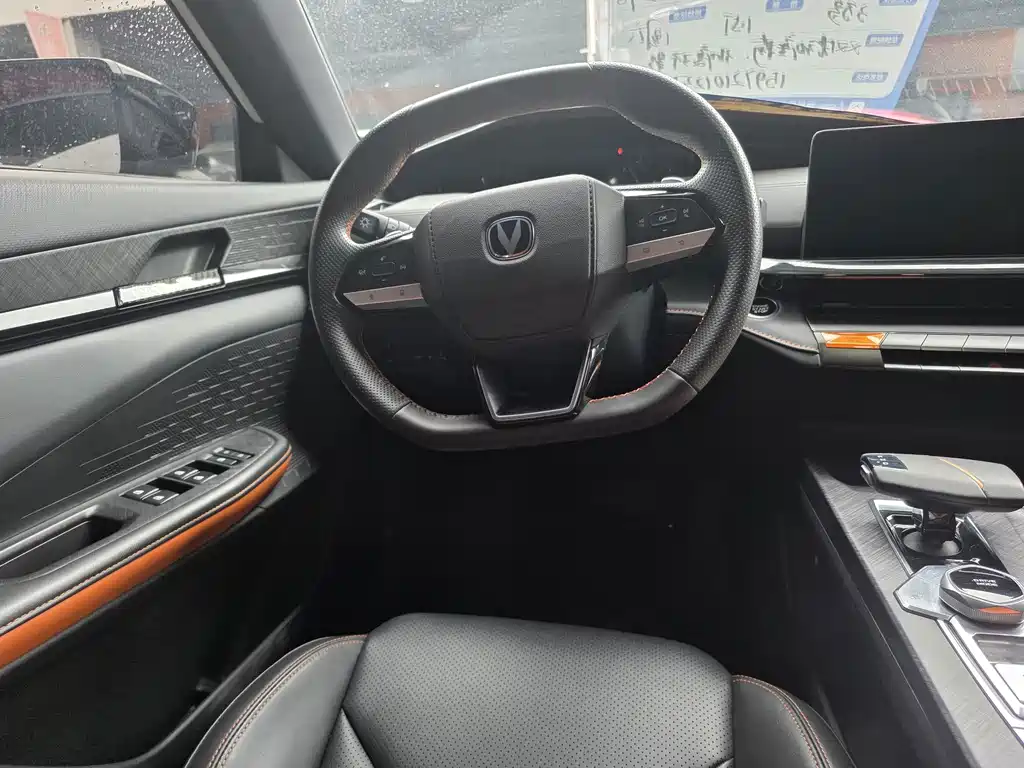 Changan UNI-V — миниатюра 9