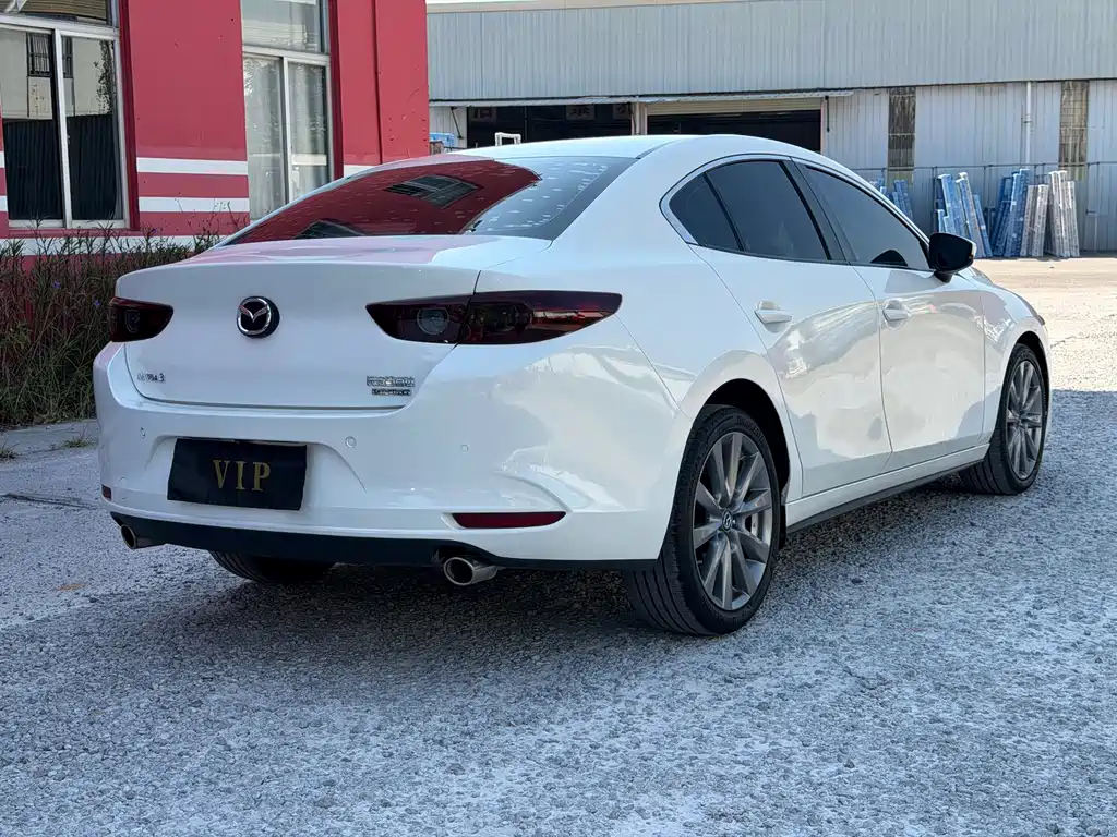 Mazda 3 Axela — миниатюра 5