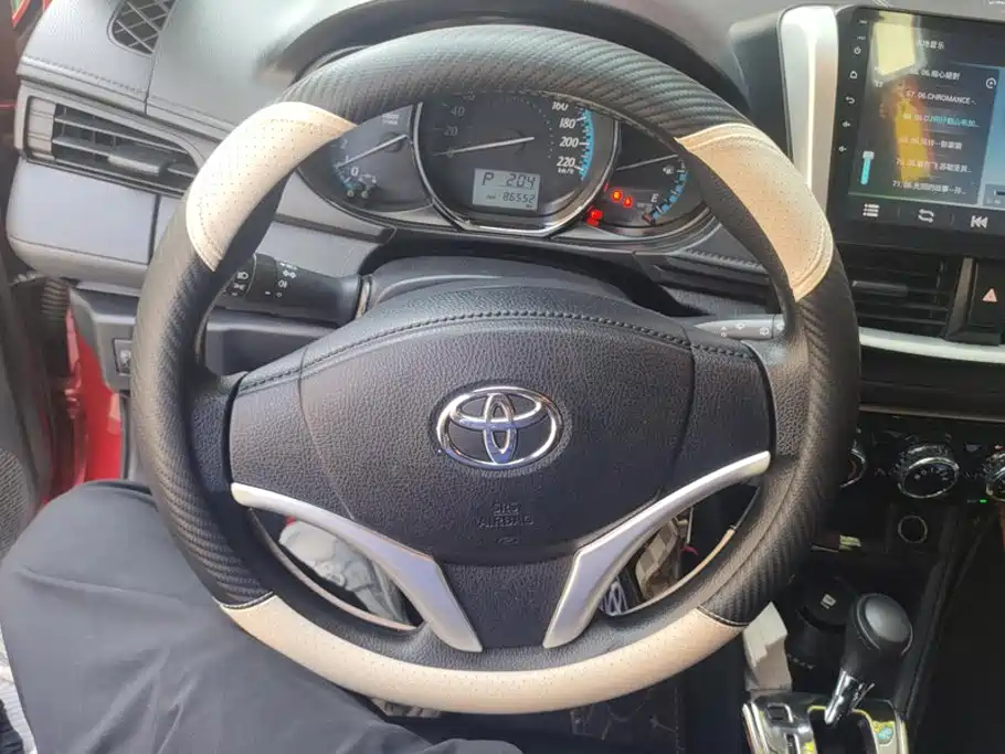 Toyota Yaris L — миниатюра 14