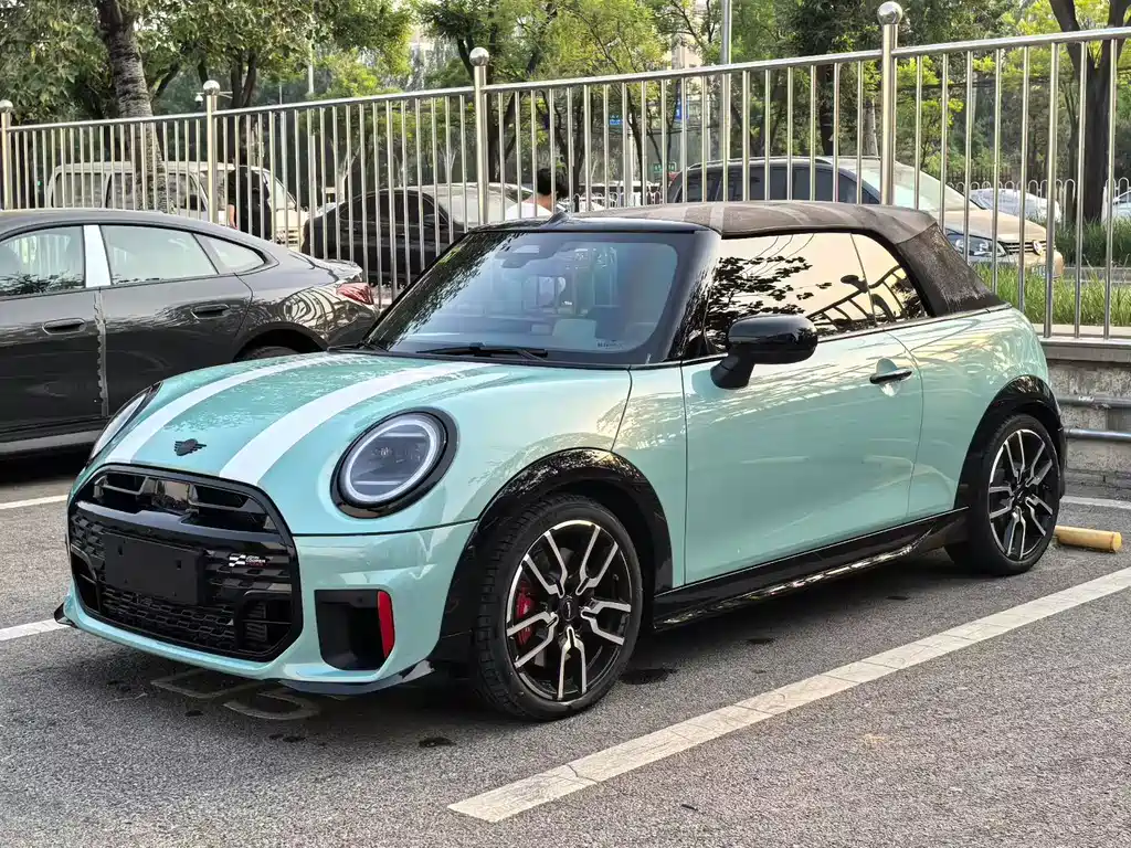 Mini Mini JCW 2025
