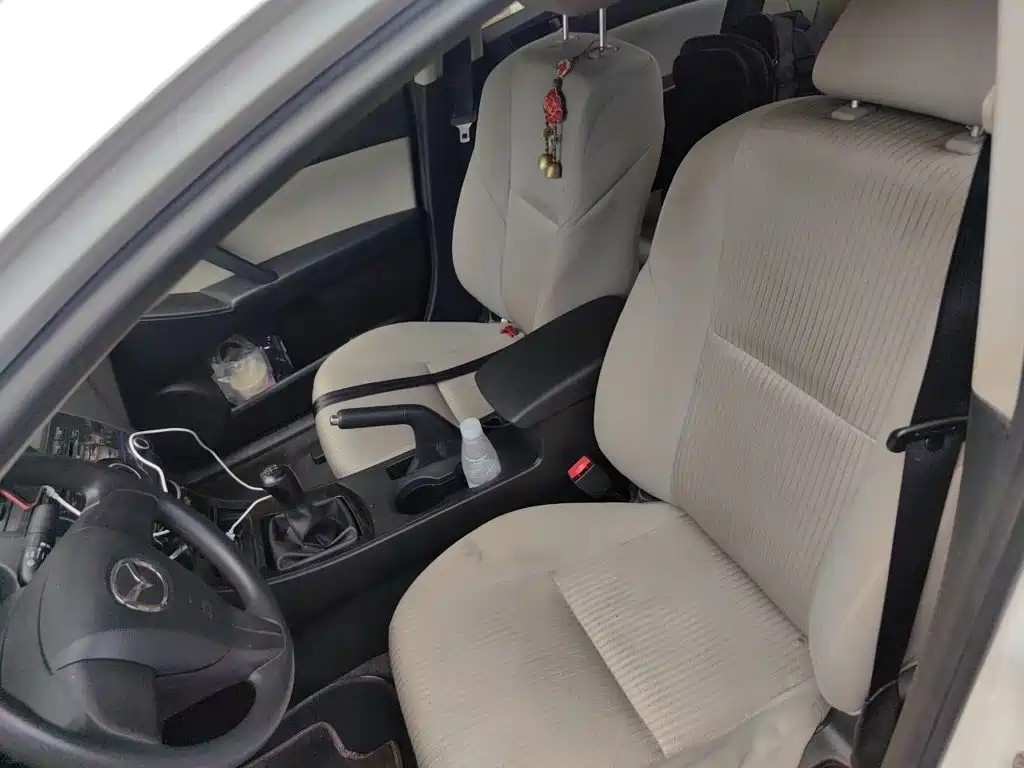 Mazda 3 Xingcheng — миниатюра 8