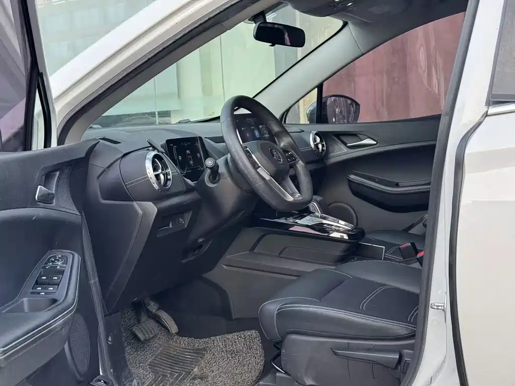 BYD Yuan EV — миниатюра 3