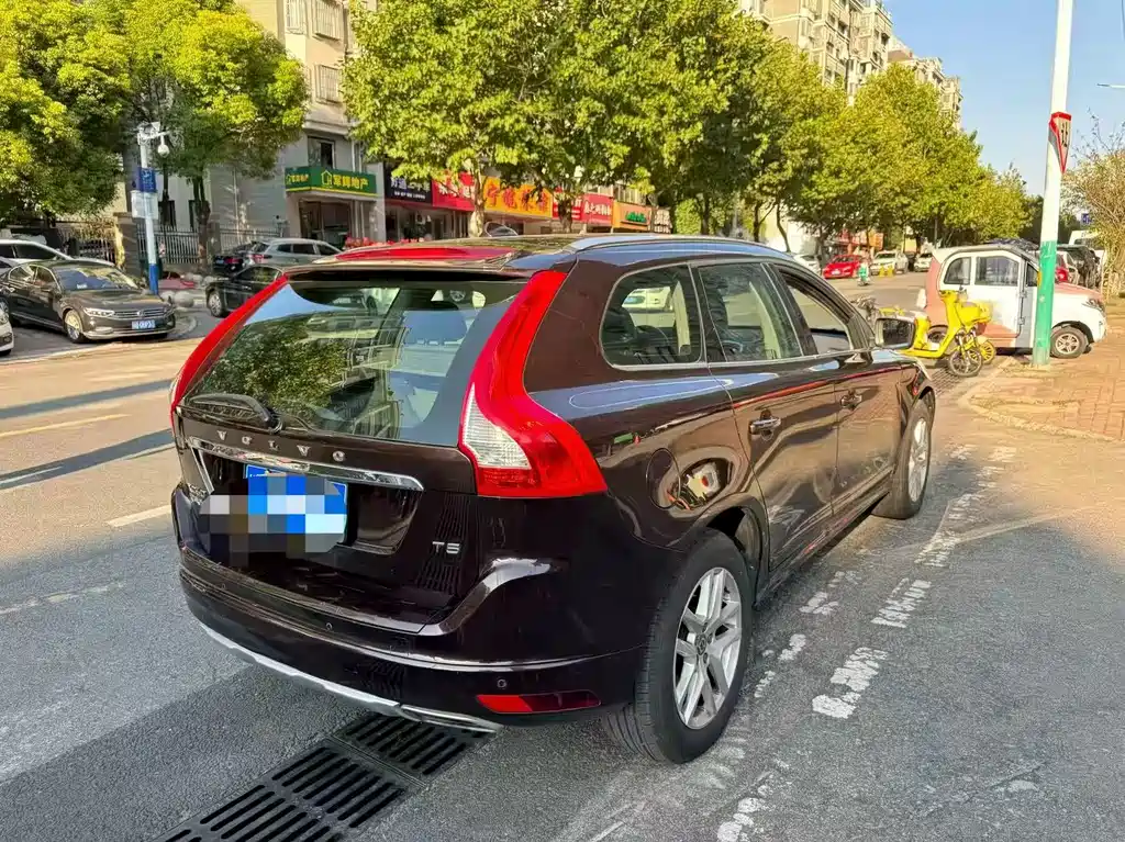 Volvo XC60 — миниатюра 3