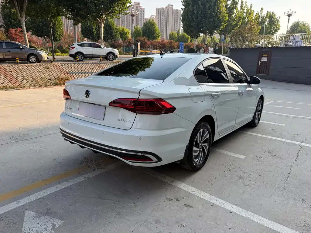 Volkswagen Bora — миниатюра 9
