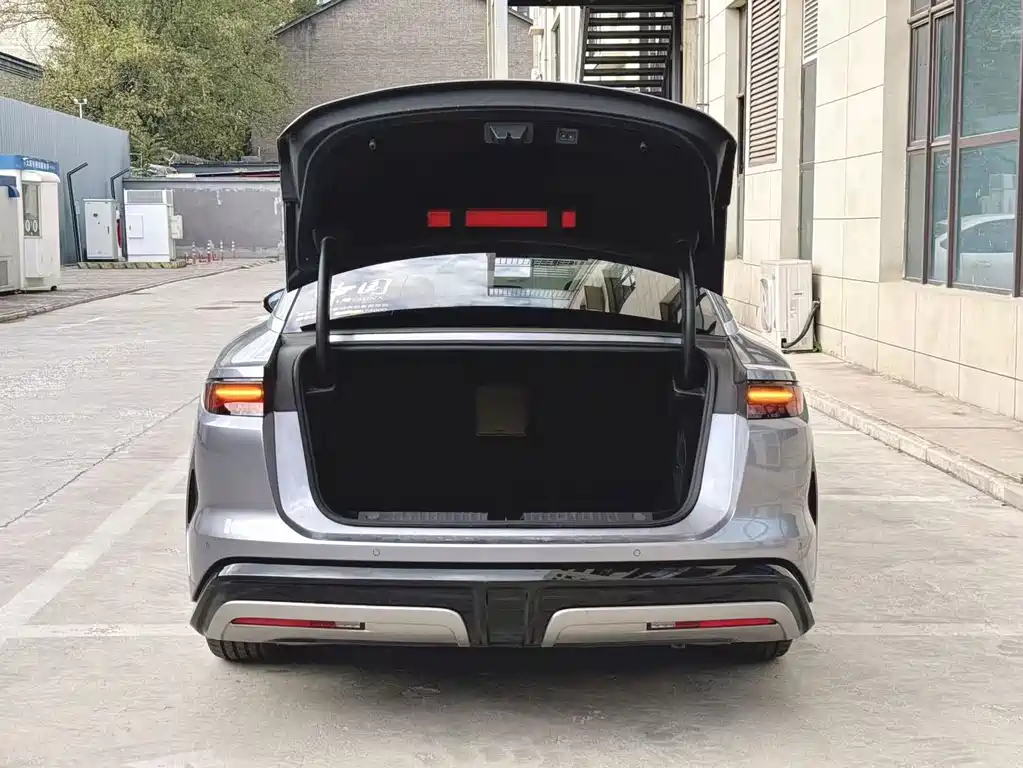 BYD Han L — миниатюра 14